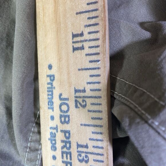 Kuhl Shorts Men 36 Green Cargo  Hiking Utility Outdoor Vintage Patina Dye - Picture 13 of 16